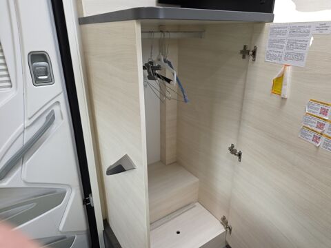 Transit IV (2) FOURGON 2.0 ECOBLUE 170 350 L2H2 TREND BUSINESS AUTO 2023 occasion 56450 Theix-noyalo