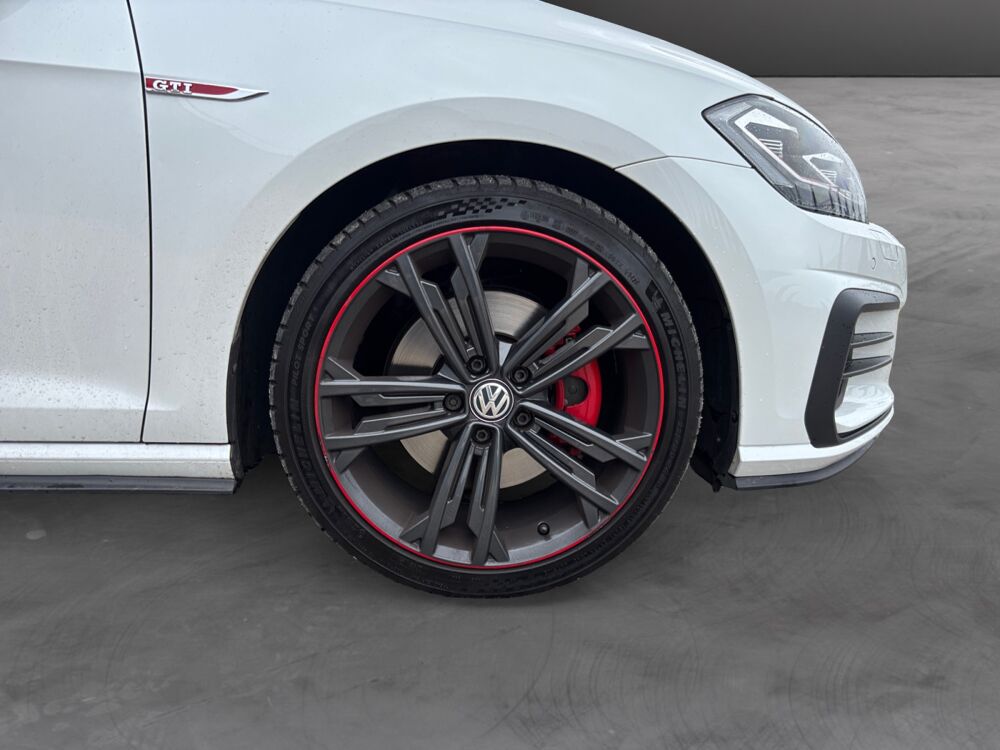 Golf GTI Performance 2017 occasion 45750 Saint-Pryv&eacute;-Saint-Mesmin