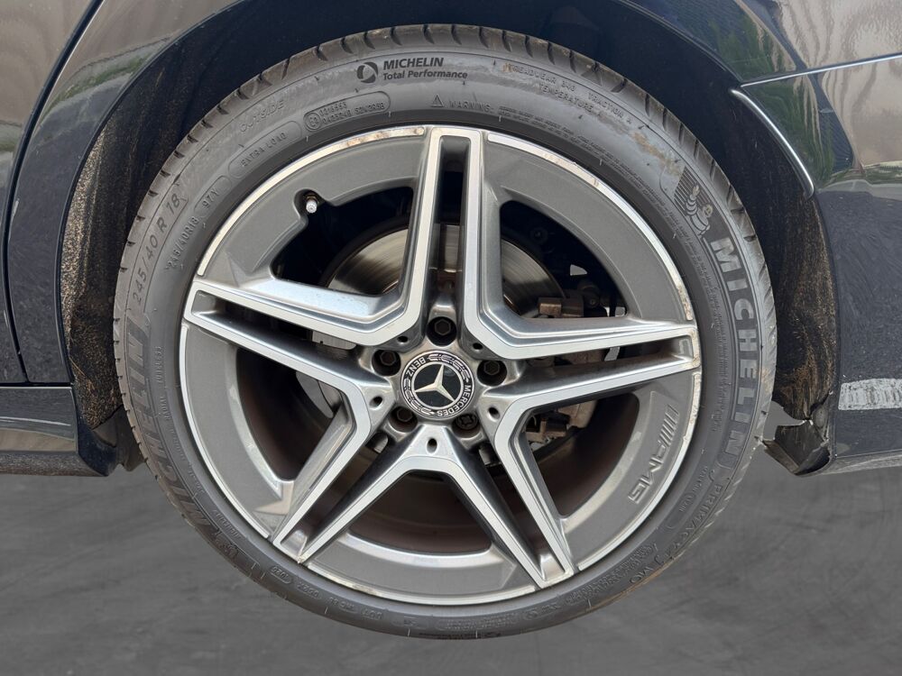 Classe C AMG LINE 2020 occasion 69730 Genay