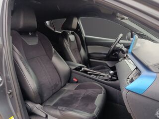 C-HR 1.8 122H COLLECTION 2019 occasion 27000 &Eacute;vreux
