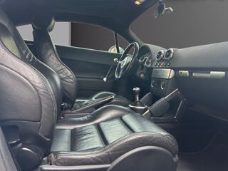 TT COUPE 1.8 T 180 2005 occasion 06400 Cannes