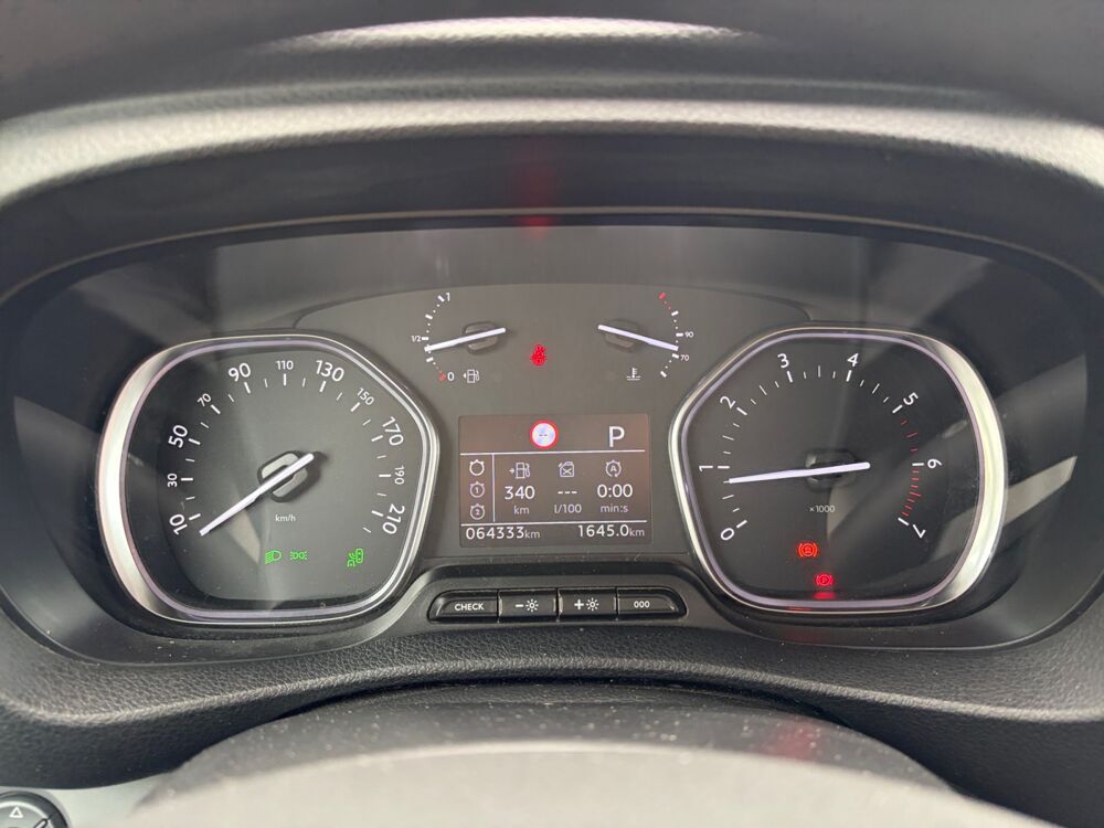 Vivaro XL 2.0 BLUE HDI 180 EAT8 2022 occasion 26000 Valence