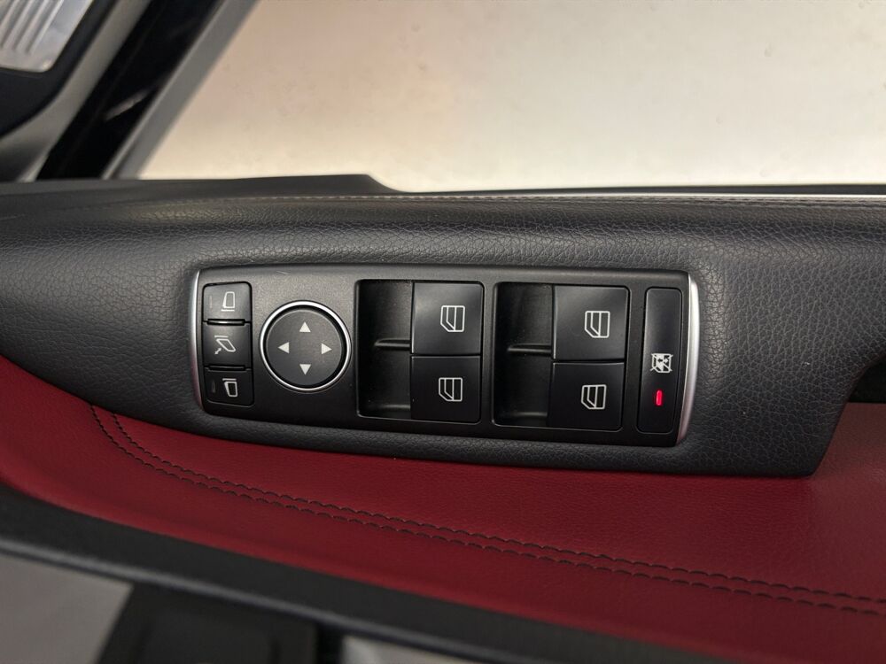 Classe E Mercedes-Benz E 200 Cabrio AMG 2014 occasion 80080 Amiens