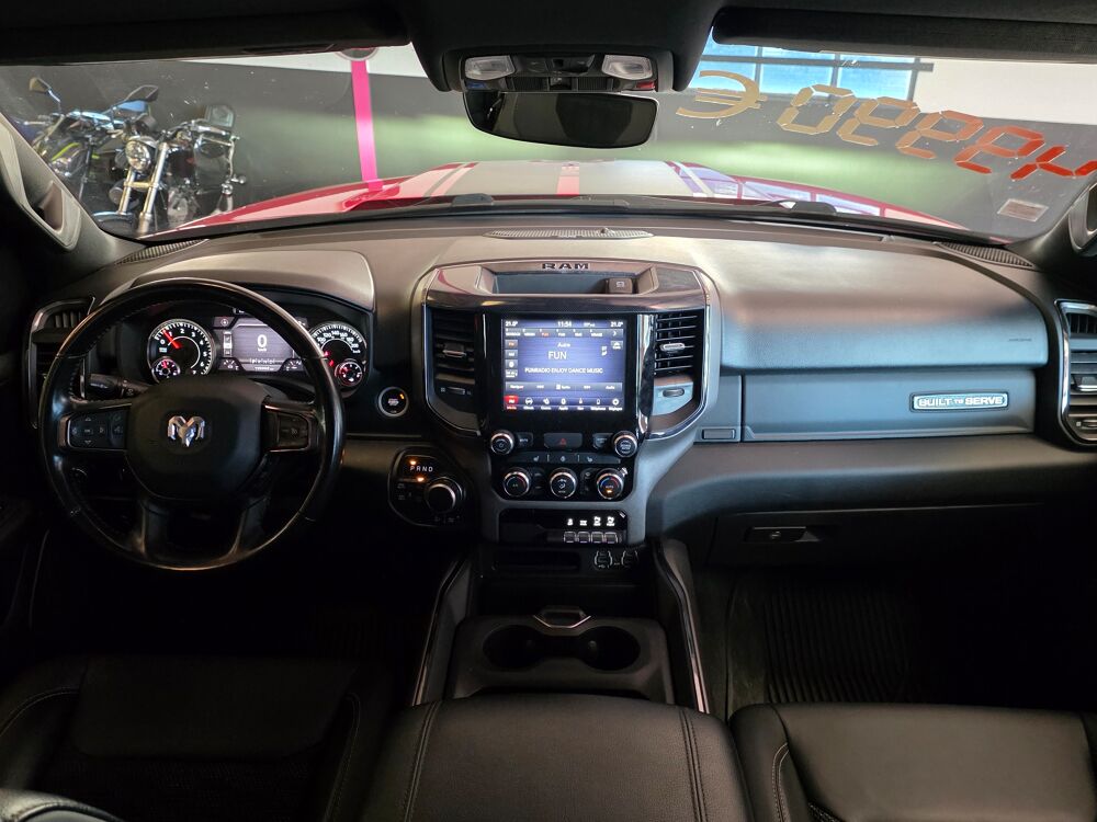 RAM 5.7 V8 4X4 PICK UP AUTO BIG HORN 2021 occasion 73290 La Motte-Servolex