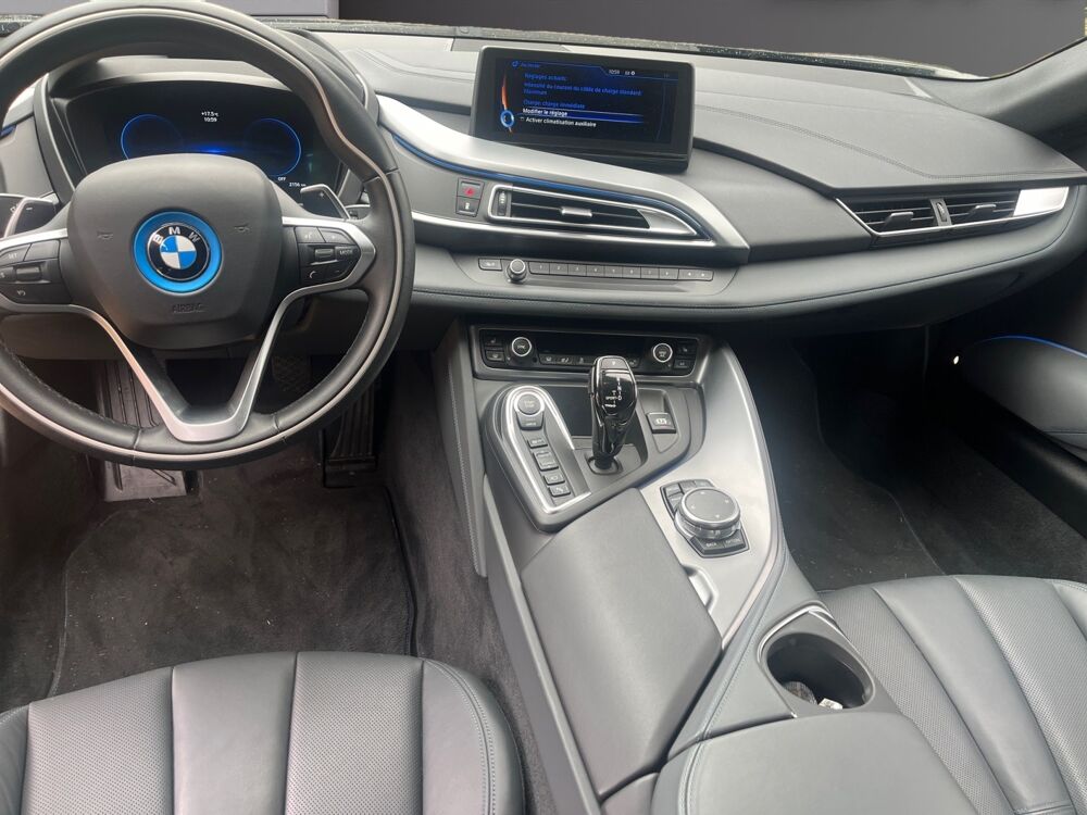 i8 FIRST EDITION LASER EYES 2015 occasion 27200 Vernon