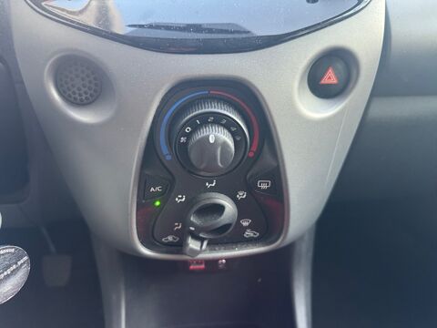 Aygo 1.0 VVT-I 72 X-CLUSIV PH2 2019 occasion 93100 Montreuil