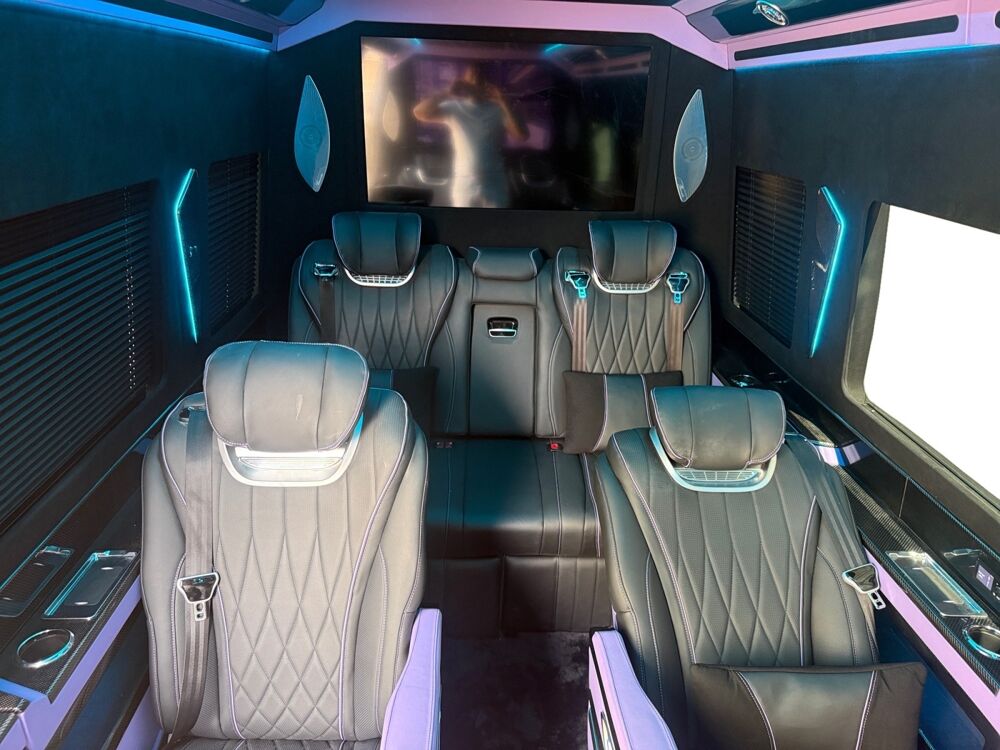 300 SPRINTER VIP 2026 occasion 93100 Montreuil