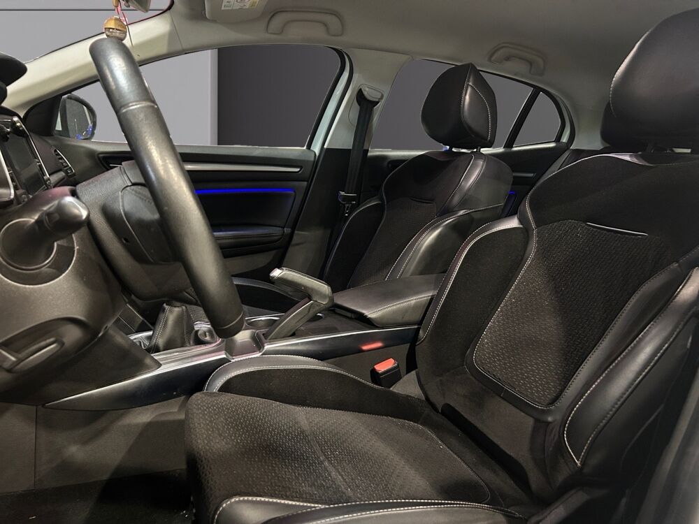 M&eacute;gane TCE 130 INTENS 2016 occasion 34070 Montpellier