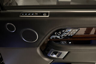 Range Rover IV (2) P400E 2.0 PHEV SI4 17CV SV AUTOBIOGRAPHY LWB 2020 occasion 93100 Montreuil