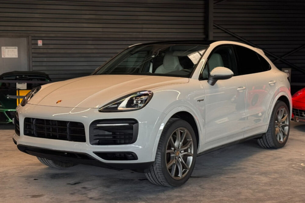 Cayenne 3.0 V6 E-HYBRID COUPE PLATINIUM EDITION 2023 occasion 64121 Serres-Castet