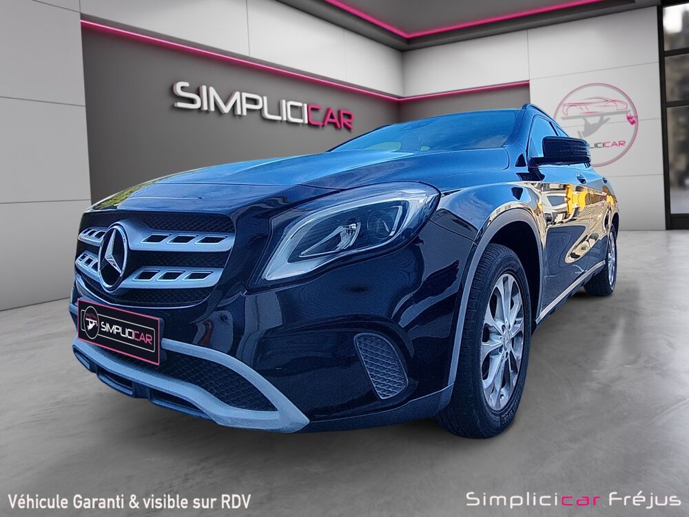 Classe GLA GLA 180 D DCT INTUITION 2017 occasion 83480 Puget-sur-Argens