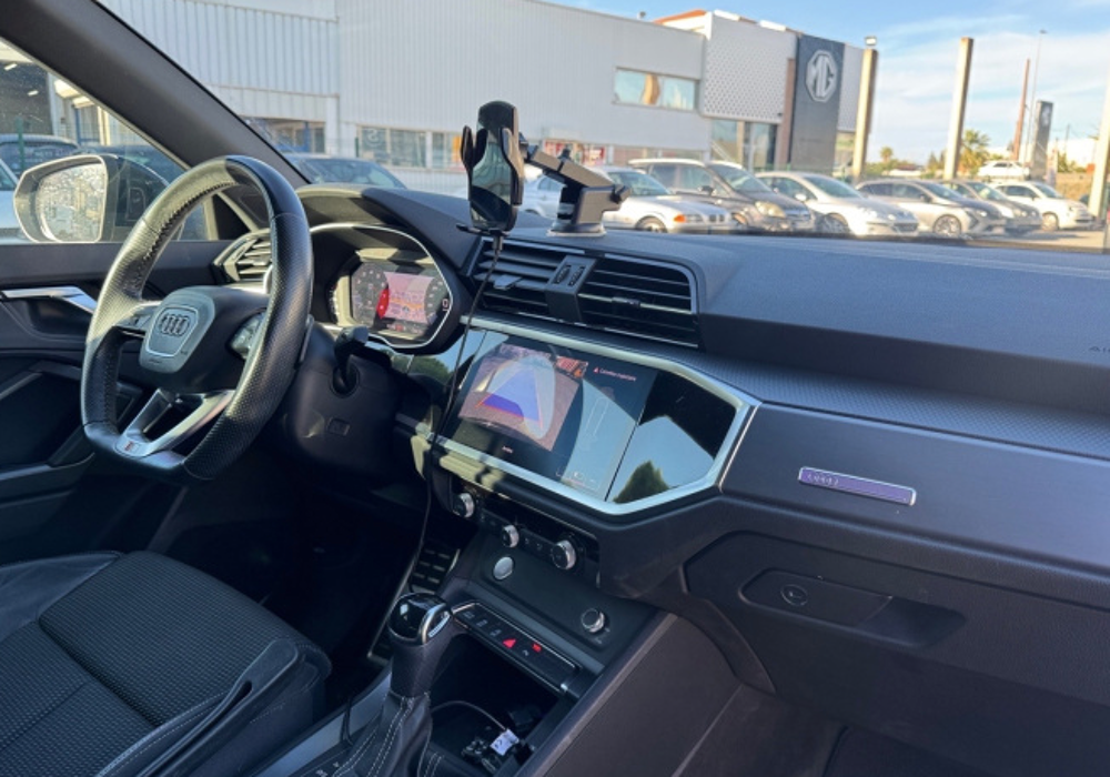 Q3 II 35 TFSI 150 H S LINE S TRONIC 7 2020 occasion 83480 Puget-sur-Argens