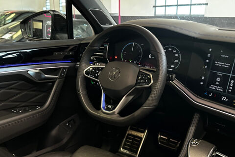 Touareg 3.0 TSI E-HYBRID 462 R 4 MOTION BA 2023 occasion 73290 La Motte-Servolex