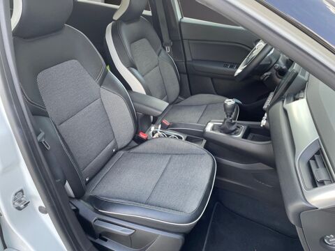 Captur 1.3 MILD HYBRID 140 INTENSE 2022 occasion 49070 Beaucouz&eacute;