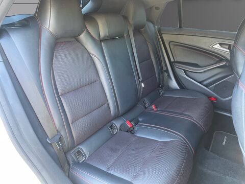 Classe CLA SB CLA 220 CDI FASCINATION 7G_TRONIC 2015 occasion 49070 Beaucouz&eacute;