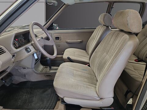 205 Automatique 1991 occasion 80080 Amiens