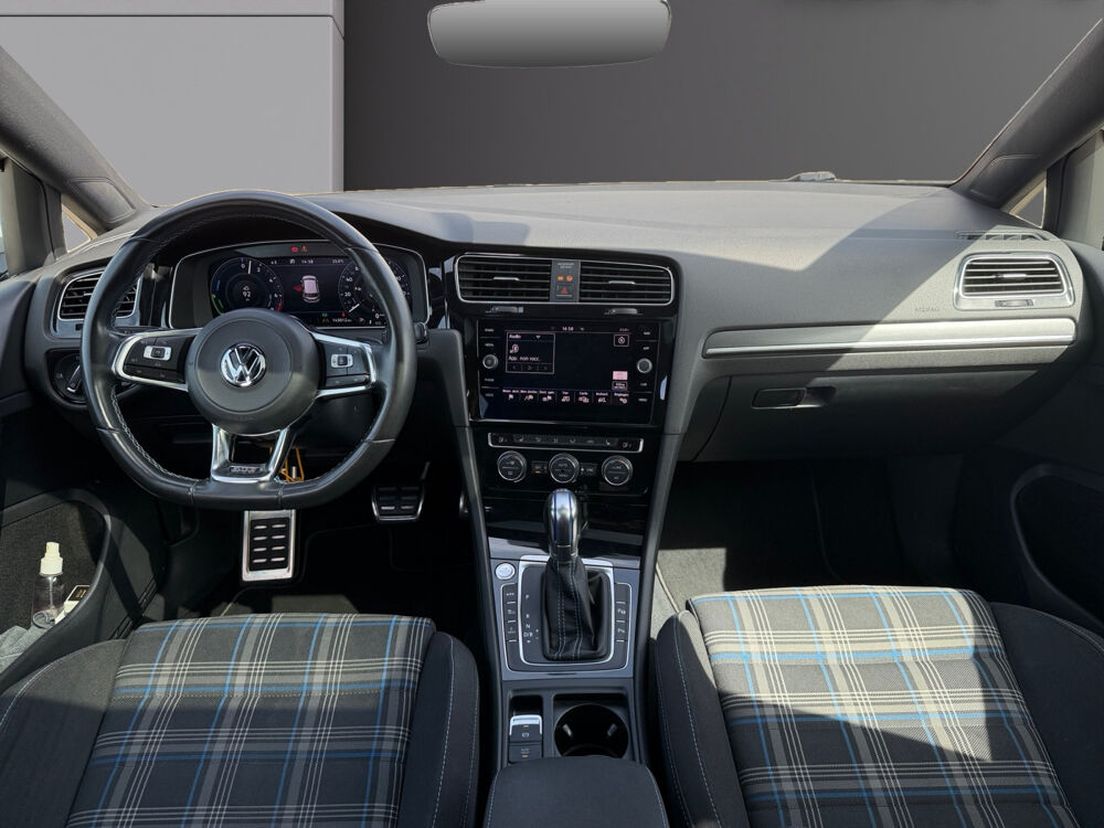 Golf 1.4 TSI GTE HYBRIDE RECHARGEABLE 2017 occasion 45750 Saint-Pryv&eacute;-Saint-Mesmin