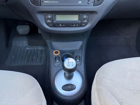 C3 1.6I 16V EXCLUSIVE SENSODRIVE 2004 occasion 93100 Montreuil
