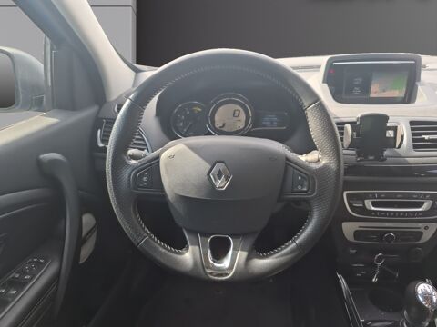 M&eacute;gane BOSE 2014 occasion 69730 Genay
