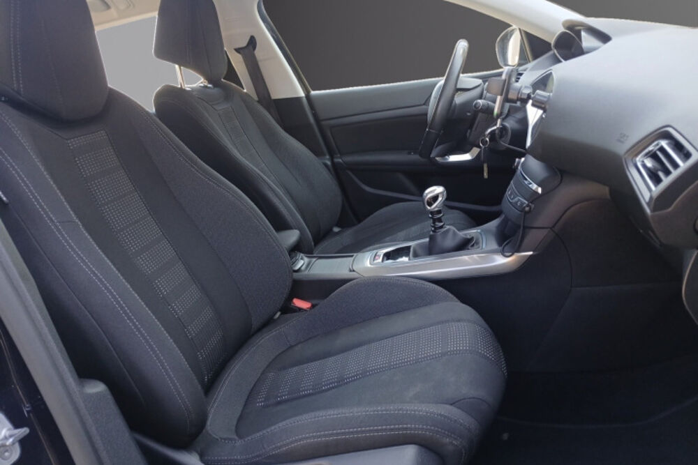 308 SW 1.2 PURE TECH 130 ALLURE BUSINESS 2016 occasion 13600 La Ciotat