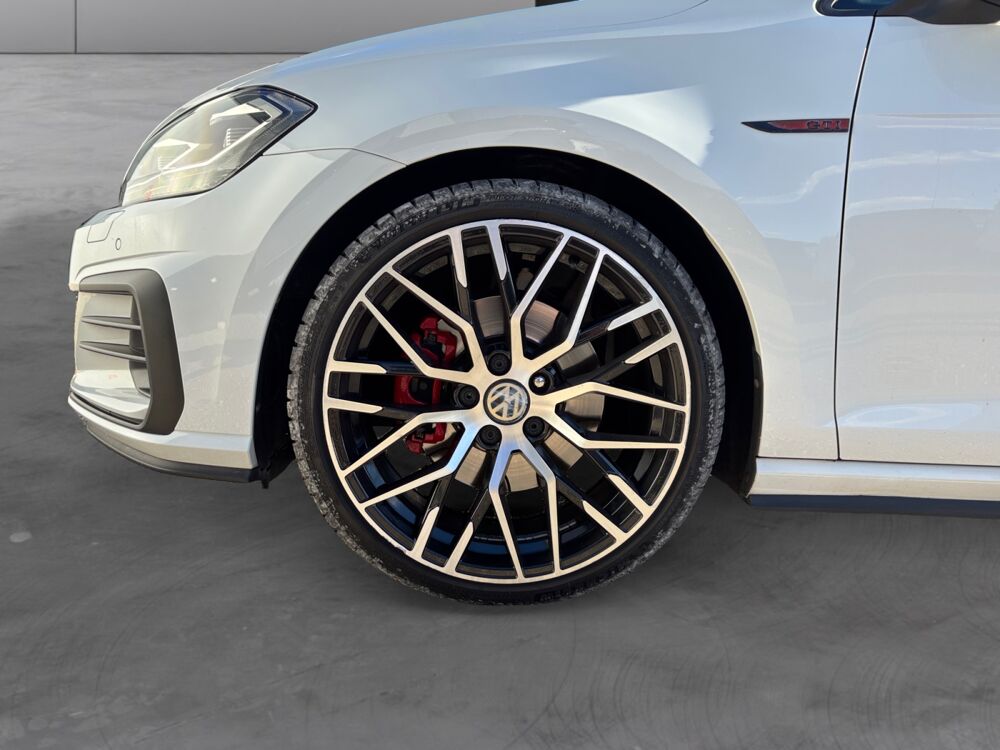 Golf GTI Performance 2017 occasion 45750 Saint-Pryv&eacute;-Saint-Mesmin