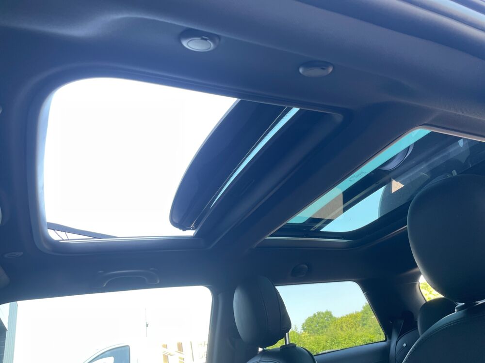 Cooper JOHN COOPER WORKS PRO BA 2018 occasion 49070 Beaucouz&eacute;