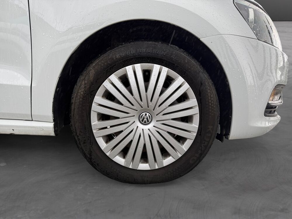 Polo V (2) 1.4 TDI 75 BLUEMOTION TECHNOLOGY TRENDLINE SOCIETE NON 2015 occasion 45750 Saint-Pryv&eacute;-Saint-Mesmin