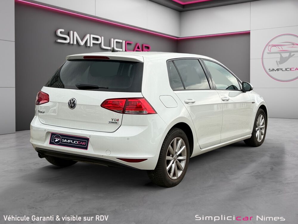 Golf 1.6 TDI 110 LOUNGE 2015 occasion 30900 Nimes
