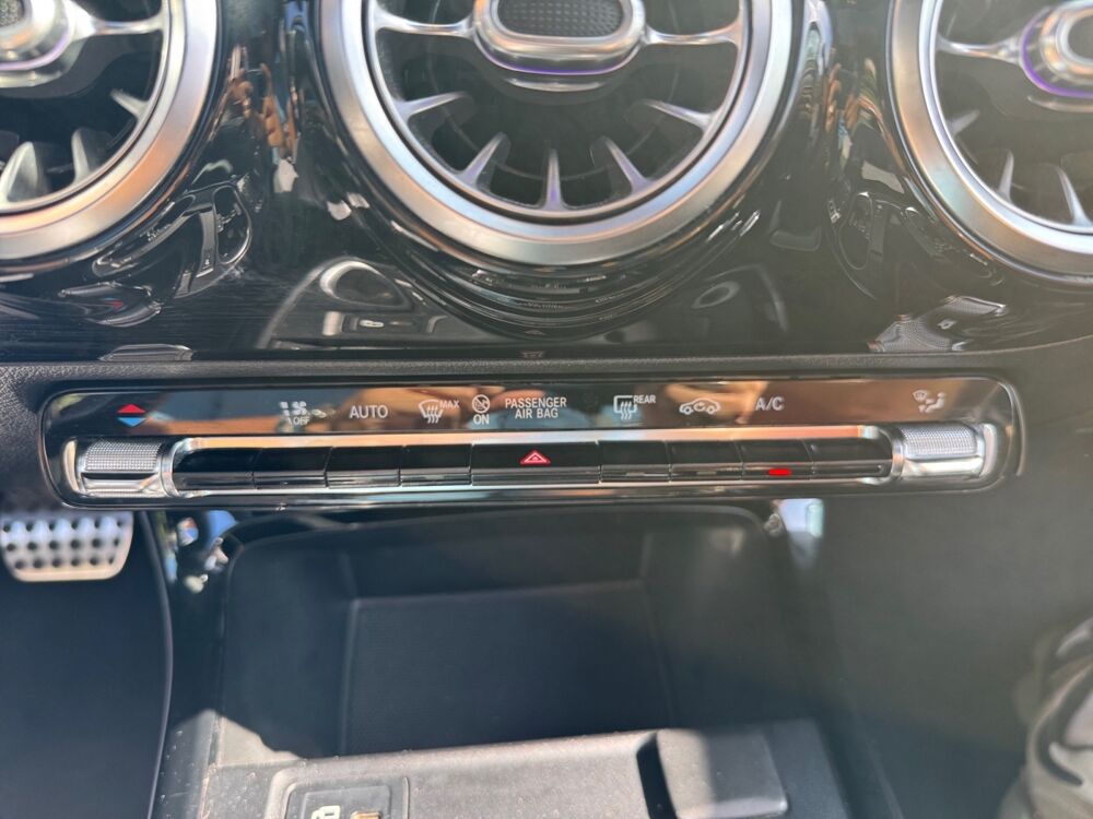 Classe A A180 D AMG LINE 7G-DCT 2019 occasion 93100 Montreuil