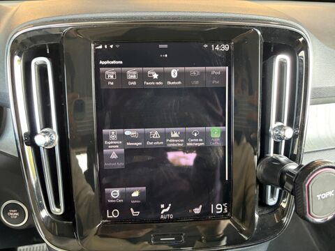 XC40 T3 163 INSCRIPTION LUXE GEARTRONIC 2021 occasion 26000 Valence