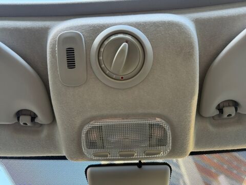 C3 1.6I 16V EXCLUSIVE SENSODRIVE 2004 occasion 93100 Montreuil