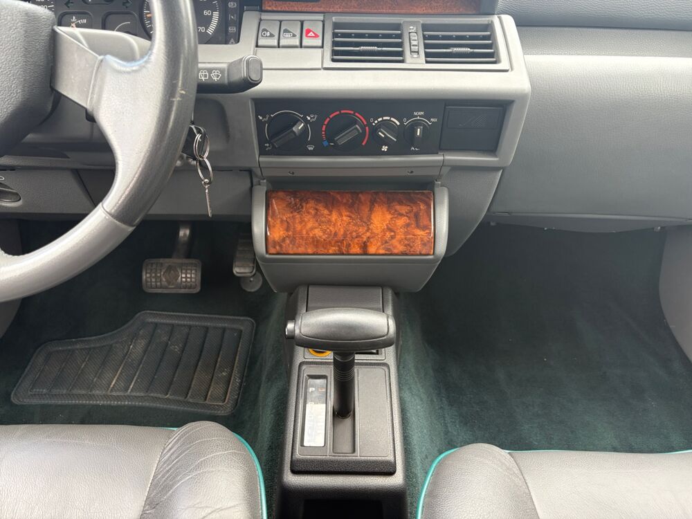 Clio YOUNGTIMER 1992 occasion 62223 Saint-Laurent-Blangy
