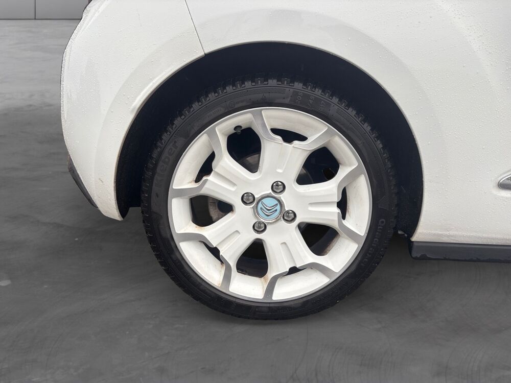 DS3 1.6 THP 150 MATIERE GRISE 2010 occasion 25410 Saint-Vit