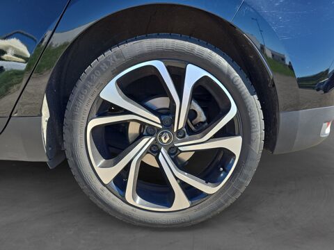 M&eacute;gane GRAND SCENIC 1.3 TCE 160 CH BOSE EDC 2022 occasion 03300 Cusset