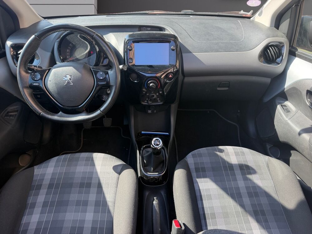 108 TOP 1.0 VTI 72 2018 occasion 06400 Cannes