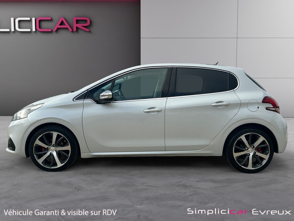 208 PEUGEOT 1.6 BLUE HDI 120 FELINE 2015 occasion 27000 &Eacute;vreux