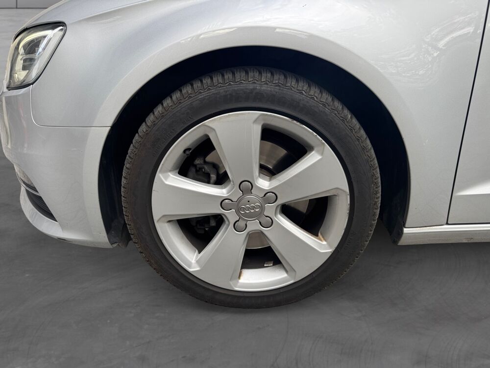 A3 1.8 TFSI 180 AMBITION QUATTRO S TRONIC 2013 occasion 93100 Montreuil