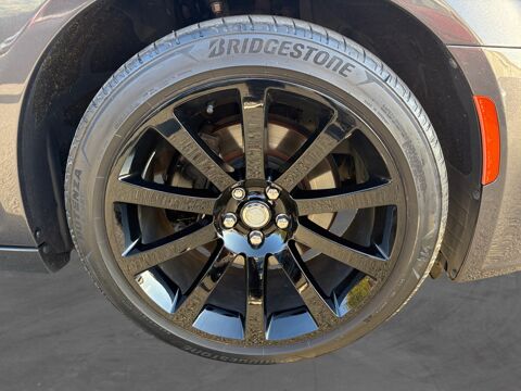 300C 5.7 Hemi V8 BVA8 2017 occasion 14320 Saint-Andr&eacute;-sur-Orne