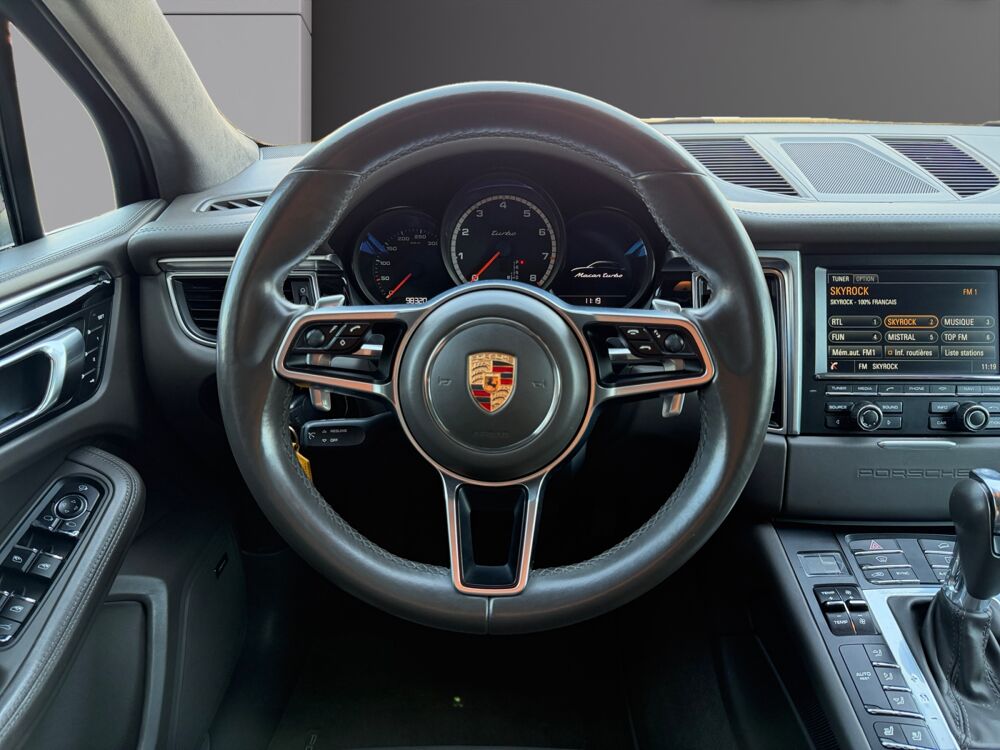 Macan 3.6 400 TURBO 2014 occasion 83210 La Farl&egrave;de