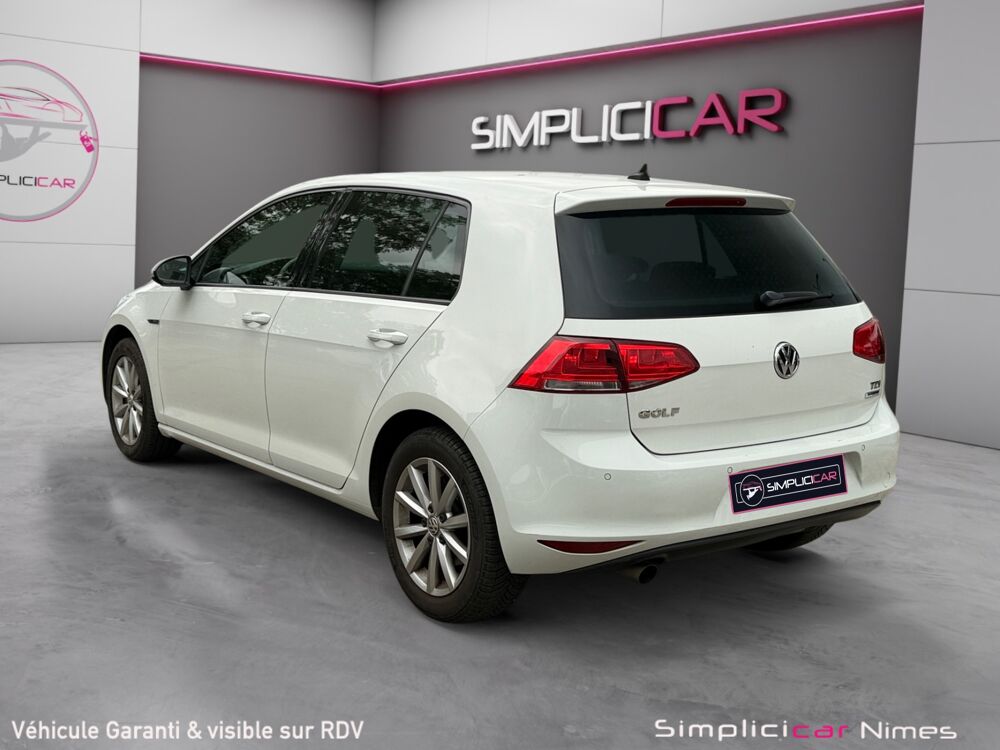 Golf 1.6 TDI 110 LOUNGE 2015 occasion 30900 Nimes