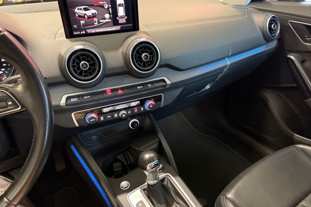 Q2 35 TFSI 150 S TRONIC LAUNCH EDITION LUXE 2017 occasion 13600 La Ciotat