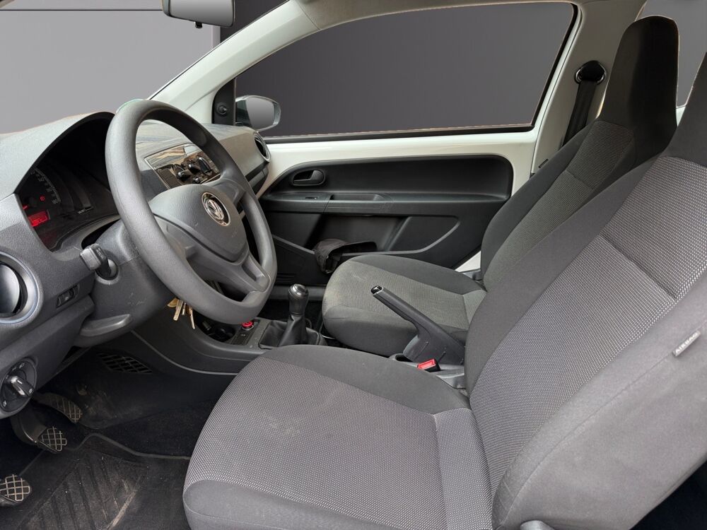 UP volkswagen up 2017 occasion 06400 Cannes