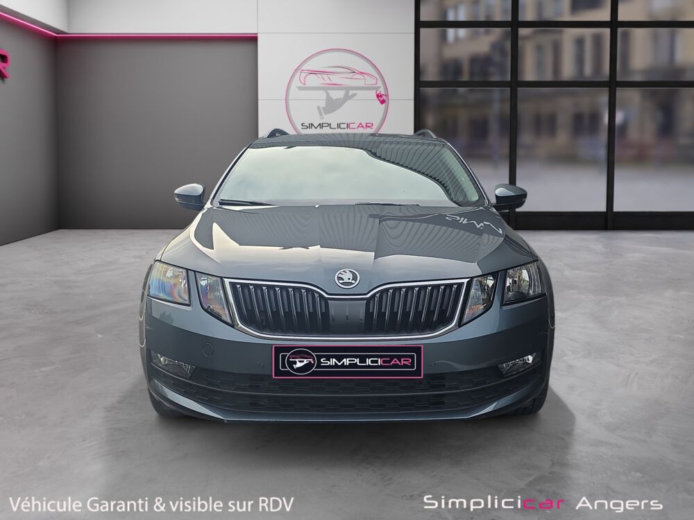 Octavia COMBI 2.0 TDI 150 DSG 2019 occasion 49070 Beaucouz&eacute;