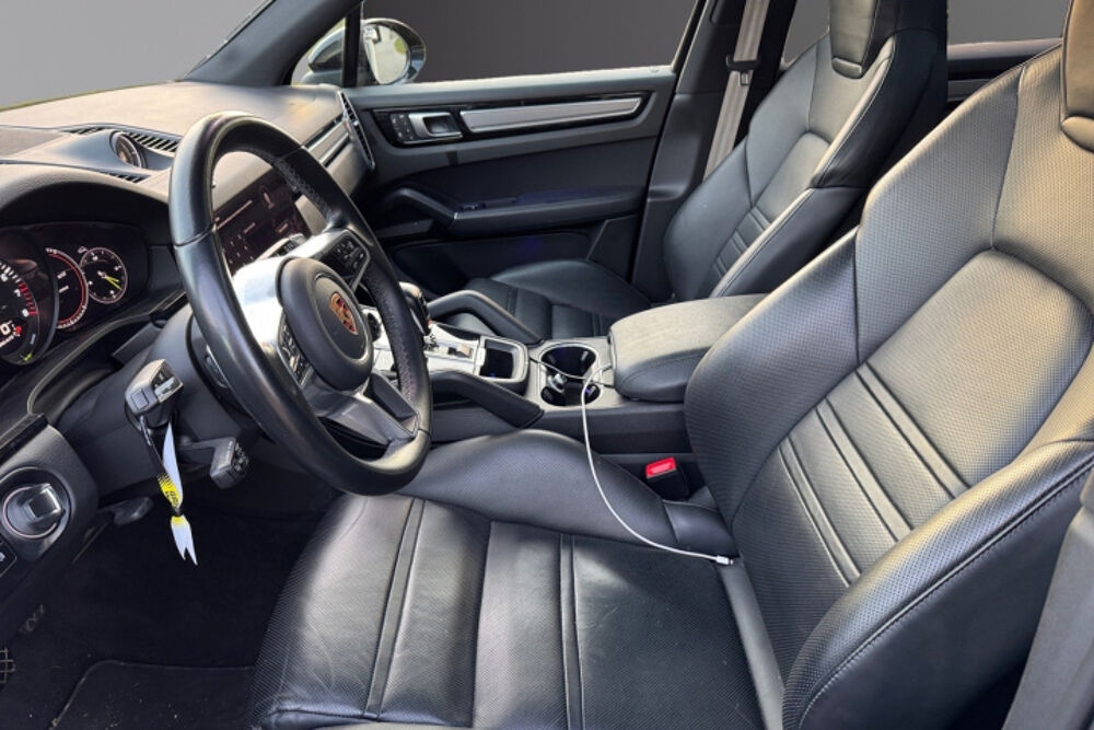 Cayenne 3.0 V6 E-HYBRID 2022 occasion 13600 La Ciotat