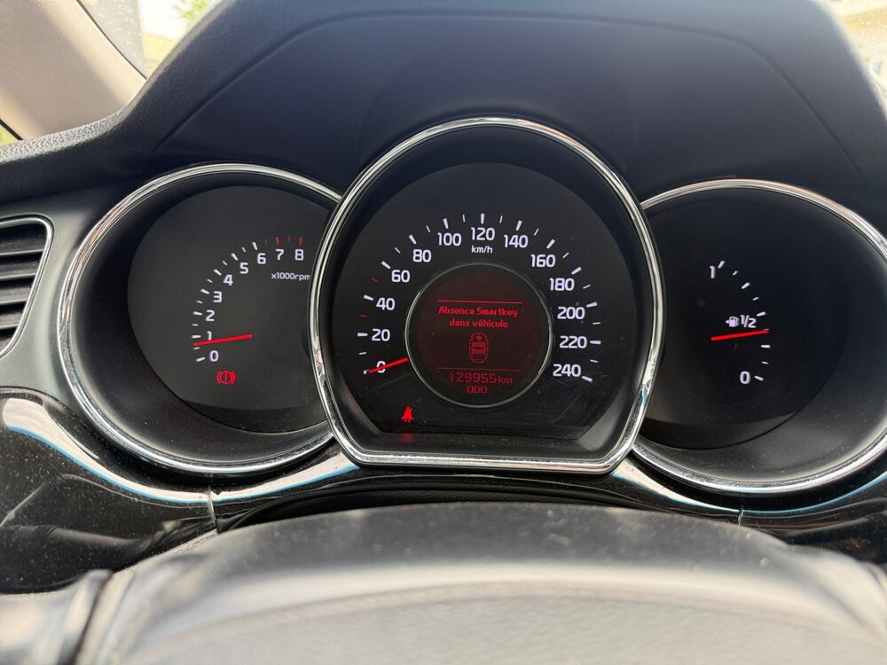 Ceed 1.6 GDI 135 DESIGN 2015 occasion 69730 Genay