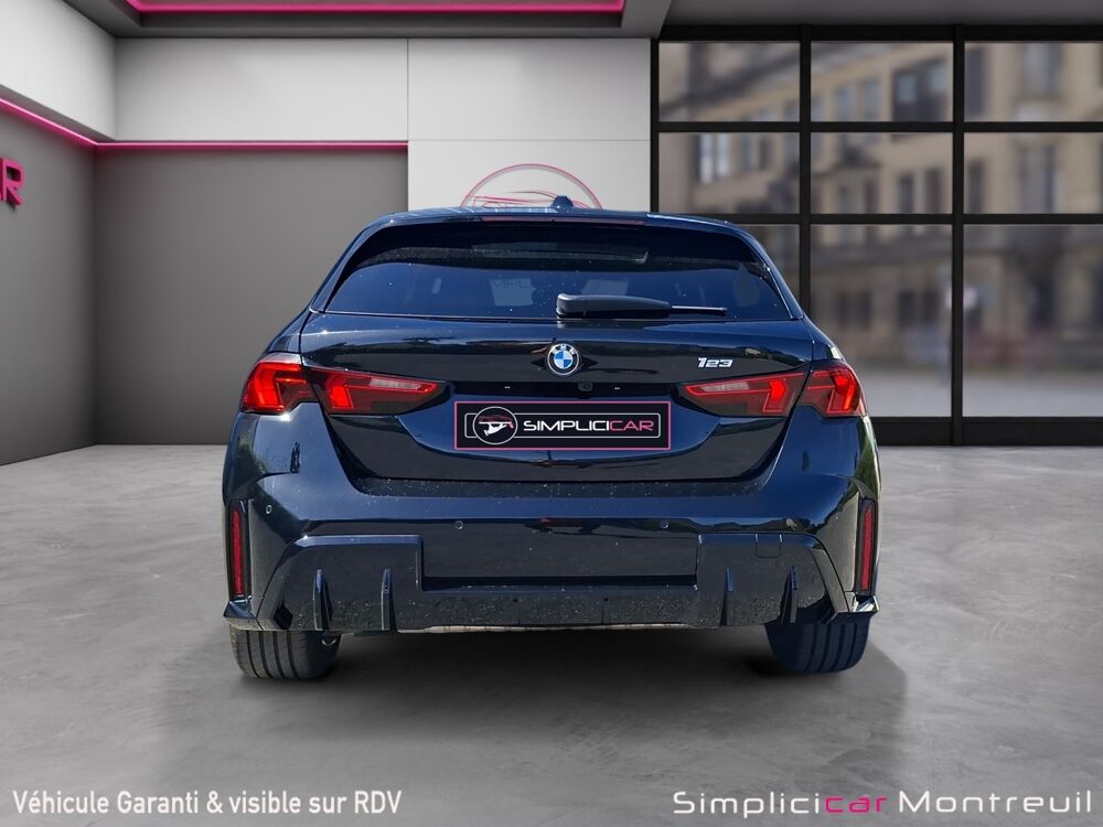 S&eacute;rie 1 123I XDRIVE M SPORT DKG 2025 occasion 93100 Montreuil