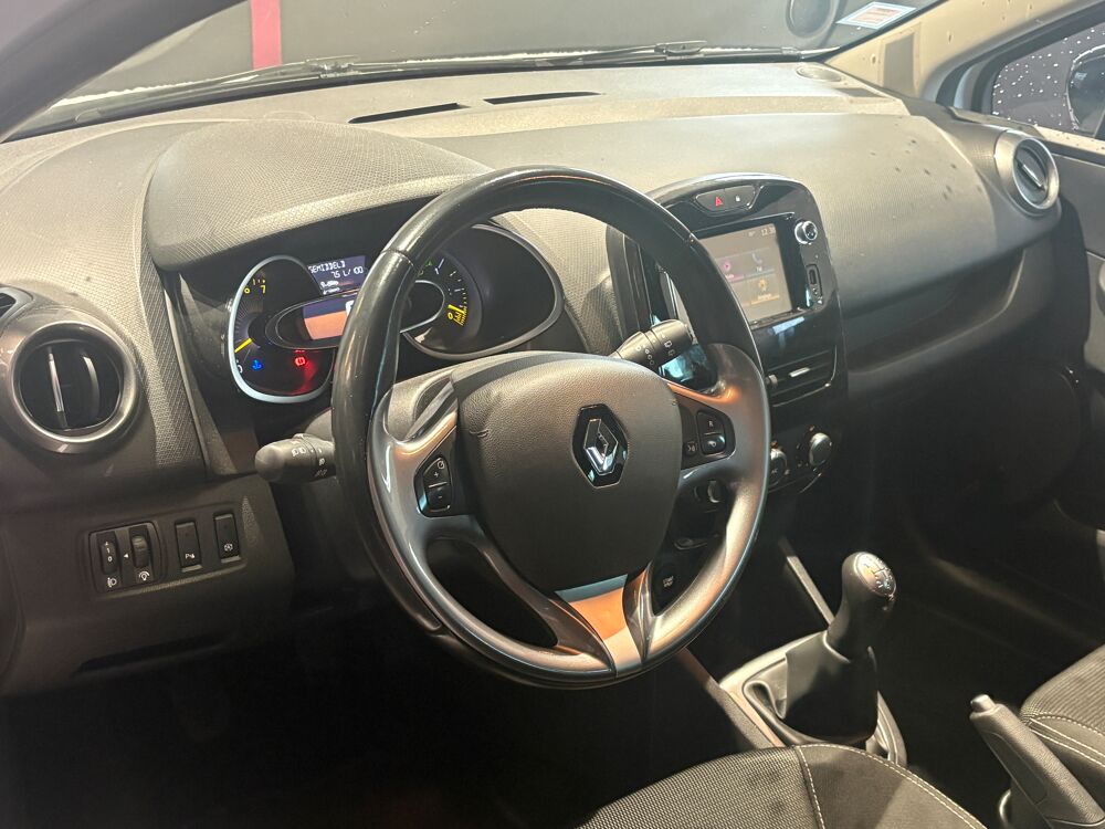Clio IV CLIO IV ESTATE 0.9 TCe 90 2016 occasion 73290 La Motte-Servolex