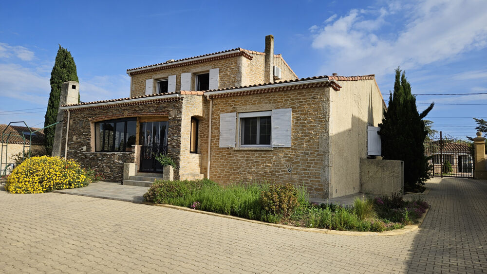 A GIGNAC-LA-NERTHE BELLE PROPRIETE T5 DE 173 M2 / 1486 M2 AVEC GARAGE ET PISCINE