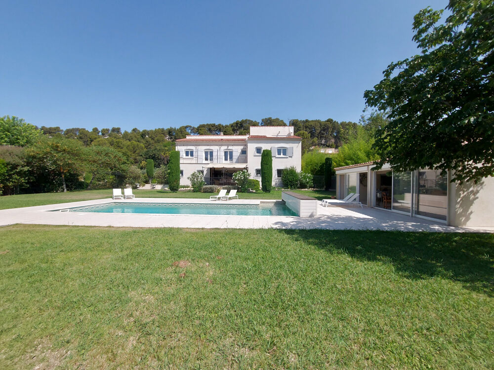 Vente Propriété/Château Bastide T9 + 2 villas T3 et T2 sur 6200 m2 de terrain Les pennes mirabeau
