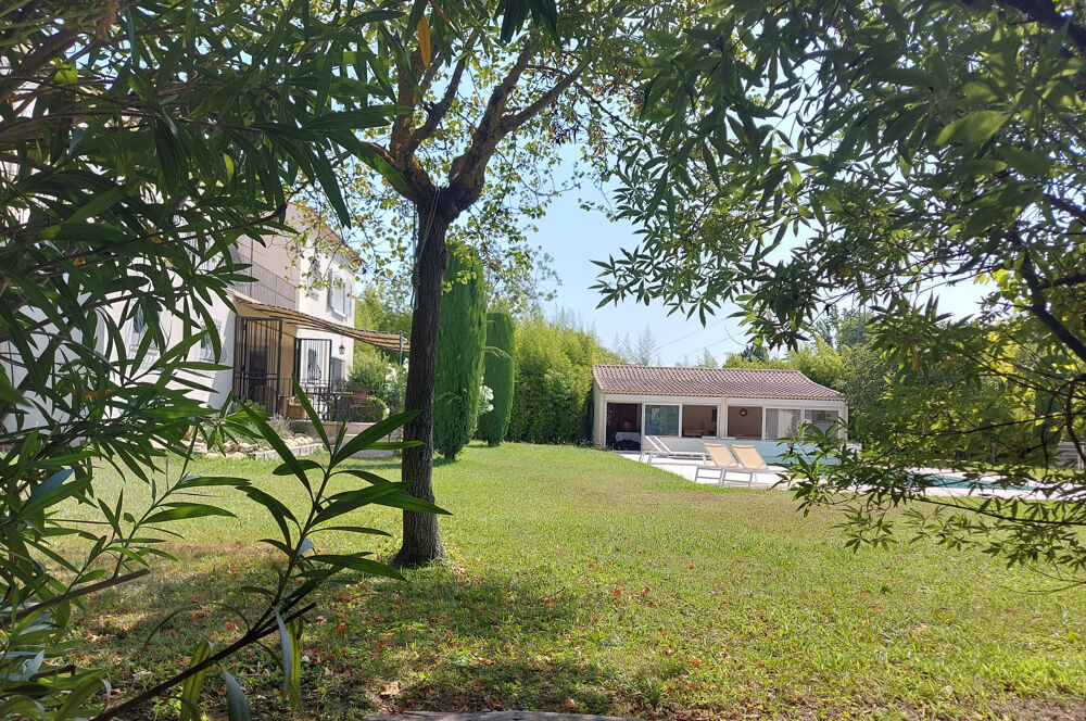 à vendre  Propriété/château Les Pennes-Mirabeau (13170)